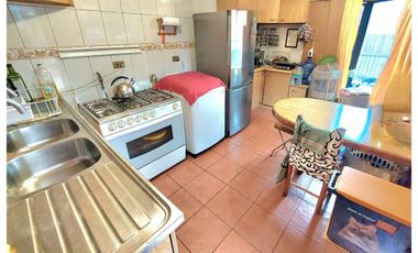 Ideal familia grande o uso comercial / 11D / 5B / 5E