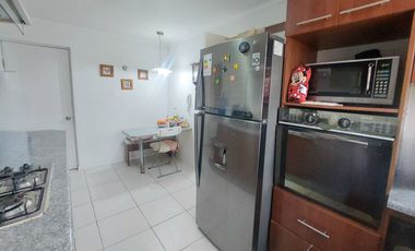 Hermosa Casa No Perimetral 4 D/ 3 B/ Piscina