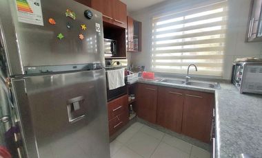 Hermosa Casa No Perimetral 4 D/ 3 B/ Piscina