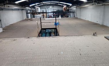 Nave Industrial - Haedo - Venta con Renta