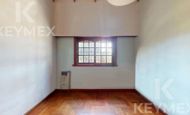 CASA DE 3 DORMITORIOS CON PILETA EN VENTA ARTURO SEGUI, LA PLATA