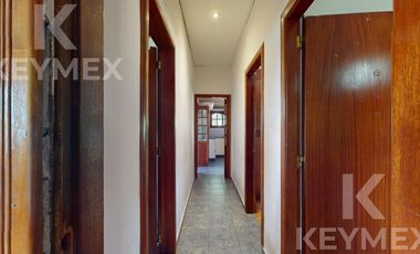 CASA DE 3 DORMITORIOS CON PILETA EN VENTA ARTURO SEGUI, LA PLATA