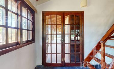 CASA DE 3 DORMITORIOS CON PILETA EN VENTA ARTURO SEGUI, LA PLATA
