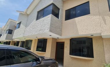 Casa en renta en Corregidora Querétaro cerca universidad EBC