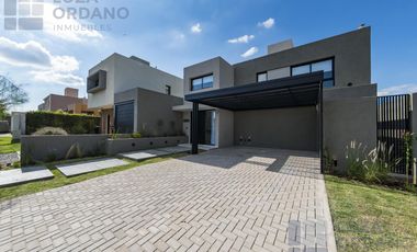Casa en  DOCTA