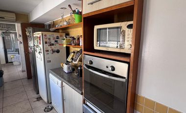 Departamento en alquiler, 5 ambientes con Dependencia en Palermo