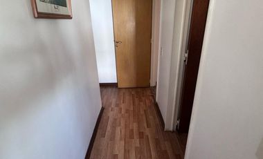 Departamento en alquiler, 5 ambientes con Dependencia en Palermo
