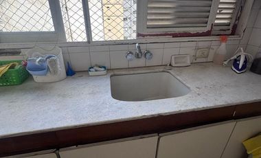Departamento en alquiler, 5 ambientes con Dependencia en Palermo