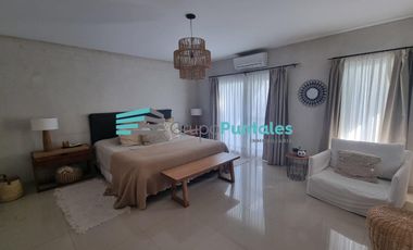 Casa en Los Naranjos a estrenar con 4 dormitorios y piscina Canning