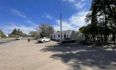 Complejo de viviendas en venta - 2 Casas - 2.335Mts2 - San Rafael