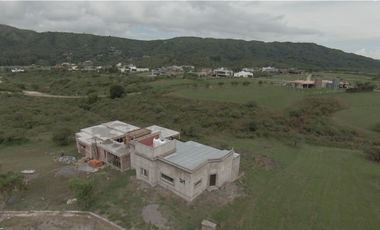 Casa en Construcción   Barrio El Mollar