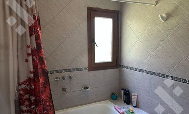En venta, Casa de 2 Dormitorios en planta baja, B° Proyecto Joven, Plottier