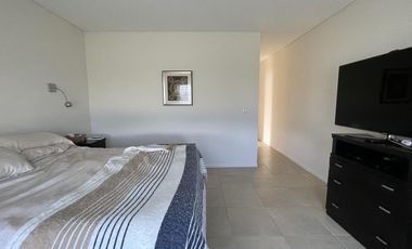 Casa en  Alquiler en Campos de Roca II