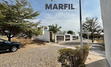 Terreno Residencial en Venta de 300m2 Norte de Colima Cerca Av Constitución