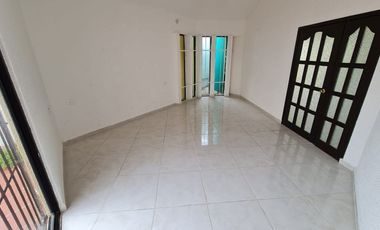 CASA /OFICINA AMPLIA EN RENTA, CARMEN, CAMPECHE