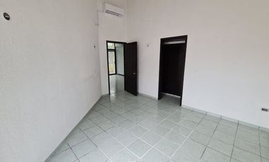 CASA /OFICINA AMPLIA EN RENTA, CARMEN, CAMPECHE