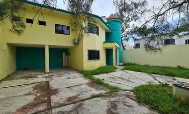 CASA /OFICINA AMPLIA EN RENTA, CARMEN, CAMPECHE
