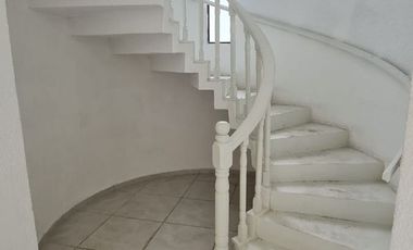 CASA /OFICINA AMPLIA EN RENTA, CARMEN, CAMPECHE