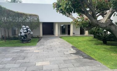 CASA EN RENTA EN LOMAS ALTAS