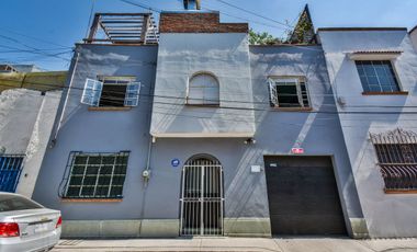 VENTA CASA EN LA COLONIA ROMA SUR
