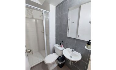 SE ARRIENDA APARTAMENTO AMOBLADO BARRIO LA CASTELLANA