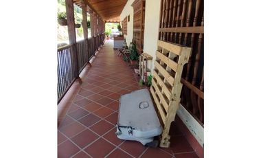 Venta de finca en vereda Altos del Mercado, Marinilla