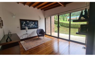 Venta Casa Las Palmas  Medellín