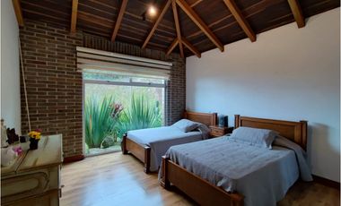 Venta Casa campestre Poblado las Palmas