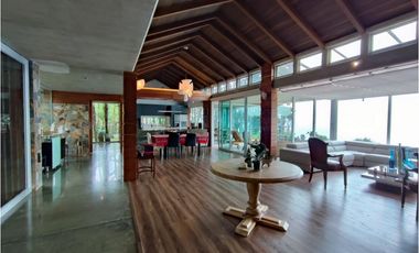 Venta Casa campestre Poblado las Palmas