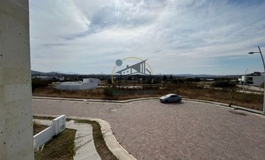 Casa venta Frac. El Encino Residencial y golf Qro. 2,990,000 AndLor EMCEn