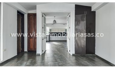 Arriendo Casa Comercial Guayacanes, Manizales