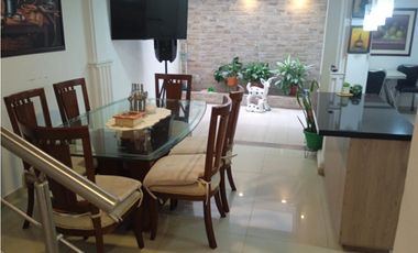 VENTA AMPLIA CASA BELMONTE, PEREIRA