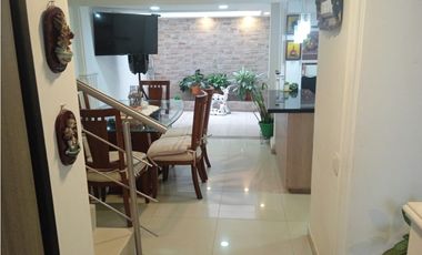 VENTA AMPLIA CASA BELMONTE, PEREIRA