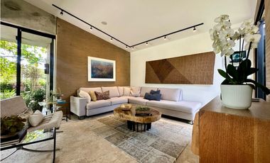 Casa campestre con diseño exclusivo en Cerritos - Pereira