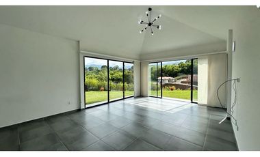 Casa campestre a la venta en Combia