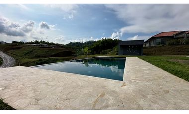 Casa campestre a la venta en Combia