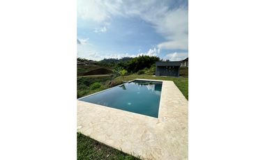 Casa campestre a la venta en Combia