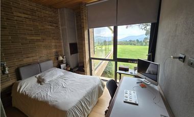Casa para Venta en Medellín Alto de Palmas