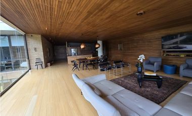 Casa para Venta en Medellín Alto de Palmas