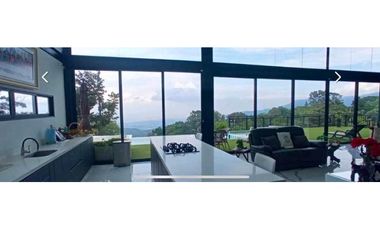 CASA CAMPESTRE EN VENTA VIA CALI-YUMBO DAPA