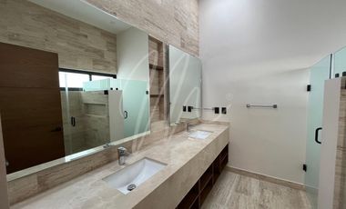 Casa en Venta en Cancun, Lagos Del Sol