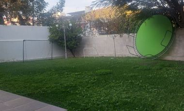 CASA EN VENTA EN CIUDAD  BUGAMBILIAS