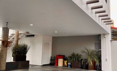 CASA EN VENTA EN CIUDAD  BUGAMBILIAS