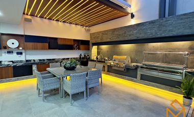 Casa en Venta en Parque Virreyes de lujo con alberca (Recorrido Virtual).