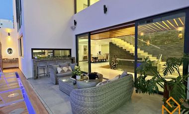 Casa en Venta en Parque Virreyes de lujo con alberca (Recorrido Virtual).
