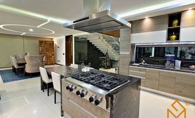 Casa en Venta en Parque Virreyes de lujo con alberca (Recorrido Virtual).