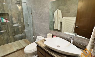 Casa en Venta en Parque Virreyes de lujo con alberca (Recorrido Virtual).