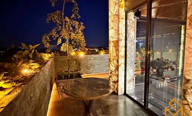Casa en Venta en Parque Virreyes de lujo con alberca (Recorrido Virtual).