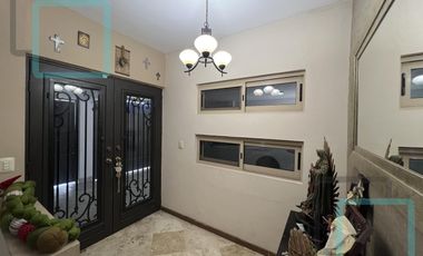 CASA EN VENTA COLONIA CUAUHTÉMOC ZONA SAN NICOLAS DE LOS GARZA