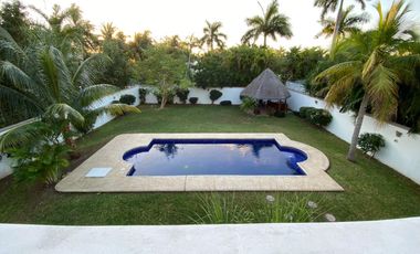Casa en  RENYA Y VENTA
